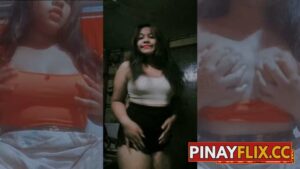 Binilog-bilog at Hinimas-himas Ang Kanyang Malambot na Hinaharap