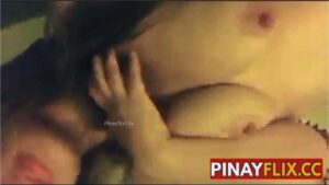 Dalagang Nadismaya Mag-isang Nagpaligaya