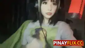 Hindi Naman Kailangan ng Mamahaling Laruan Para Sumaya, Suklay Lang Sapat Na