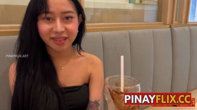 Isang Caramel Macchiato Muna Bago Pasukan ng Troso