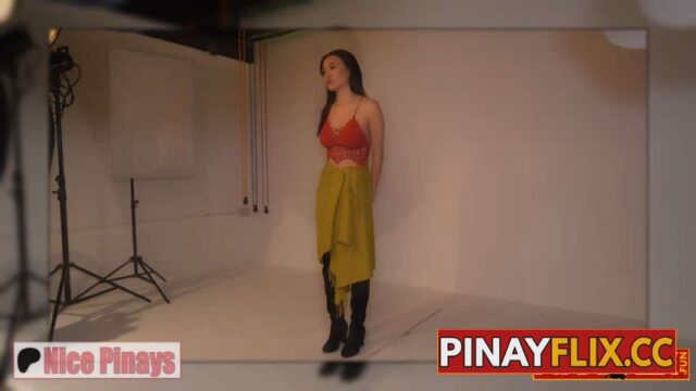 May Isa Nanamang Binibini Ang Napitikan ng Camera ni Arnold