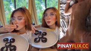 Pinakain Muna ng Cookie Bago Ang Angkinin Ang Puki