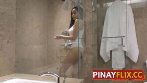 Shower Time With Jennifer