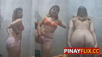 Hinubad ni Cathy Ang Basang Panty